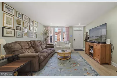 2006 Saint Albans Street, Philadelphia, PA 19146 - Photo 2