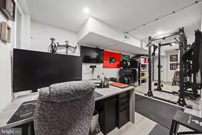 2006 Saint Albans Street, Philadelphia, PA 19146 - Photo 20