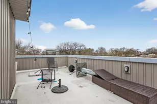 1445 S 32nd St, Philadelphia, PA 19146 - Photo 6