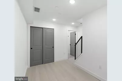 1007 W Orleans Street, Philadelphia, PA 19133 - Photo 8