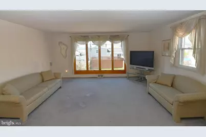 1150 Morefield Road, Philadelphia, PA 19115 - Photo 6