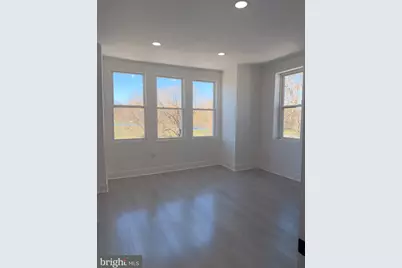 1621 N 33rd Street #UNIT 3, Philadelphia, PA 19121 - Photo 2