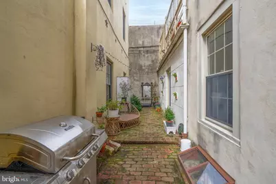 239 Race Street #C, Philadelphia, PA 19106 - Photo 20