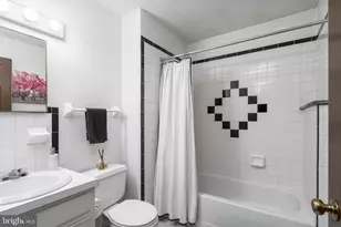 239 Race St, Philadelphia, PA 19106 - Photo 10