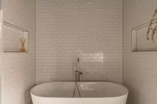 2006 W Girard Ave, Philadelphia, PA 19130 - Photo 32