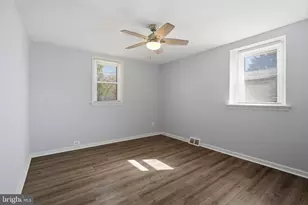 629 Princeton Ave, Philadelphia, PA 19111 - Photo 10