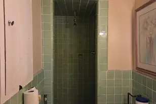 2472 76th Ave, Philadelphia, PA 19150 - Photo 24