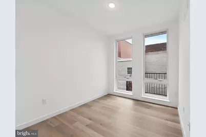 754 S 4th Street #202, Philadelphia, PA 19147 - Photo 4