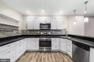 743 S 52nd St, Philadelphia, PA 19143 - Photo 22