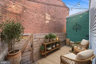 743 S 52nd St, Philadelphia, PA 19143 - Photo 28