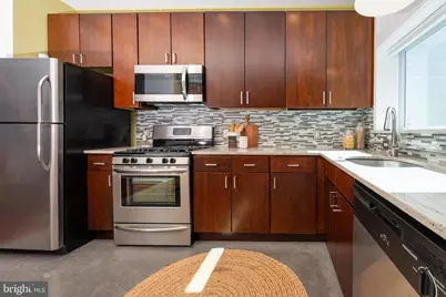 2140 E Letterly Street, Philadelphia, PA 19125 - Photo 8