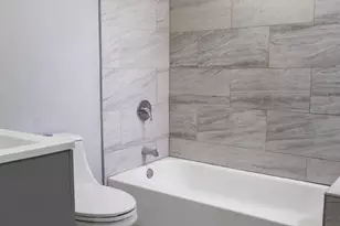 2323 Moore St, Philadelphia, PA 19145 - Photo 16