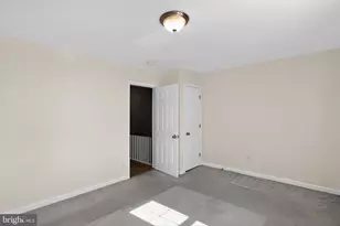 1409 E Weaver St, Philadelphia, PA 19150 - Photo 12