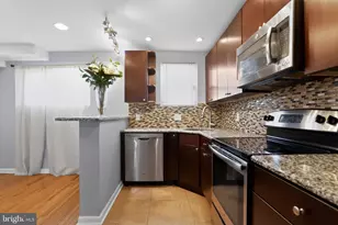 1409 E Weaver St, Philadelphia, PA 19150 - Photo 10