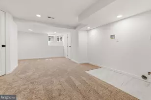 1724 N Edgewood St, Philadelphia, PA 19151 - Photo 16