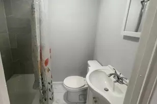 1913 S 20th St, Philadelphia, PA 19145 - Photo 4