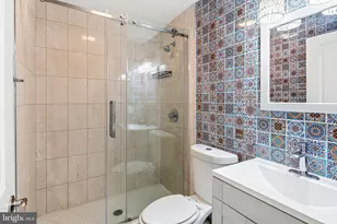 1940 S 6th St, Philadelphia, PA 19148 - Photo 30