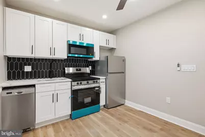 2210 S Hobson Street, Philadelphia, PA 19142 - Photo 4