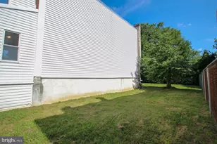 2813 S 81st St, Philadelphia, PA 19153 - Photo 10