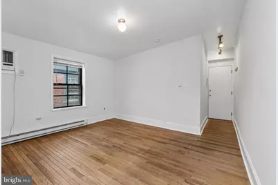 2105 Green Street #3R, Philadelphia, PA 19130 - Photo 6