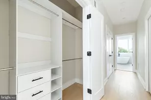 1511 S 15th St, Philadelphia, PA 19146 - Photo 18