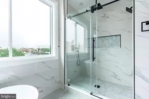1511 S 15th St, Philadelphia, PA 19146 - Photo 22