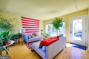 915 S 7th St, Philadelphia, PA 19147 - Photo 16