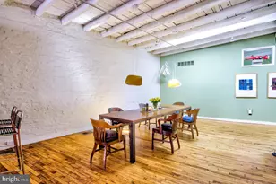 915 S 7th St, Philadelphia, PA 19147 - Photo 6