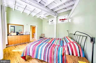 915 S 7th St, Philadelphia, PA 19147 - Photo 12