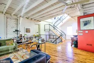 915 S 7th St, Philadelphia, PA 19147 - Photo 2