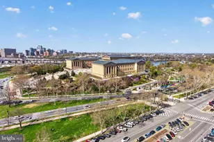 2401 Pennsylvania Ave, Philadelphia, PA 19130 - Photo 22
