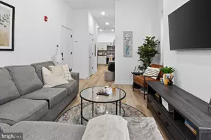 1415 Locust St, Philadelphia, PA 19102 - Photo 4