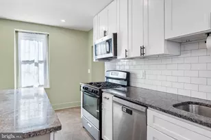 332 W Queen Ln, Philadelphia, PA 19144 - Photo 10