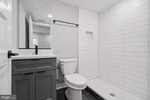 3401 Hamilton St, Philadelphia, PA 19104 - Photo 32