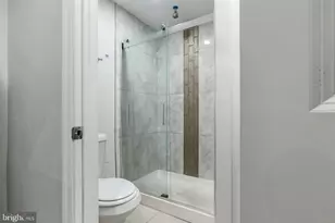 1543 S Bailey St, Philadelphia, PA 19146 - Photo 38