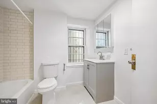 2036 Mt Vernon St, Philadelphia, PA 19130 - Photo 14