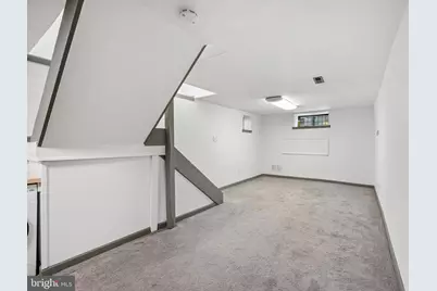 2036 Mount Vernon Street #1R, Philadelphia, PA 19130 - Photo 4