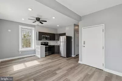 21 E Price Street #2B, Philadelphia, PA 19144 - Photo 2