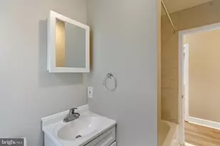 2530 Collins St, Philadelphia, PA 19125 - Photo 6