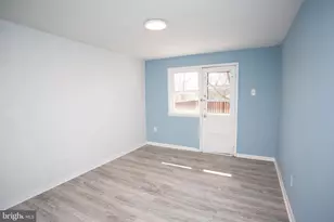 7420 Brockton Rd, Philadelphia, PA 19151 - Photo 12