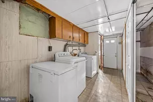 1448 Devereaux Ave, Philadelphia, PA 19149 - Photo 24