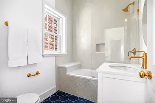 303 S American St, Philadelphia, PA 19106 - Photo 20