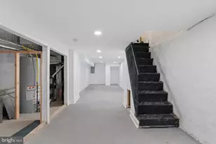 3847 Aspen St, Philadelphia, PA 19104 - Photo 28