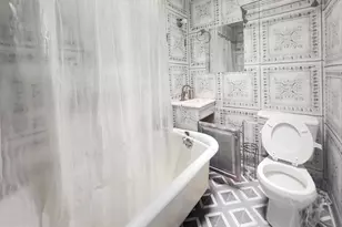 308 N 59th St, Philadelphia, PA 19139 - Photo 6