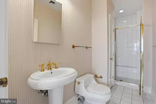 1512 Spruce St, Philadelphia, PA 19102 - Photo 8