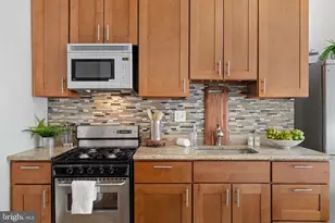 1109 Spruce St, Philadelphia, PA 19107 - Photo 8