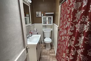 1820 Penfield St, Philadelphia, PA 19126 - Photo 18