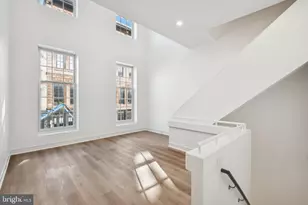 134 N 3rd St, Philadelphia, PA 19106 - Photo 2