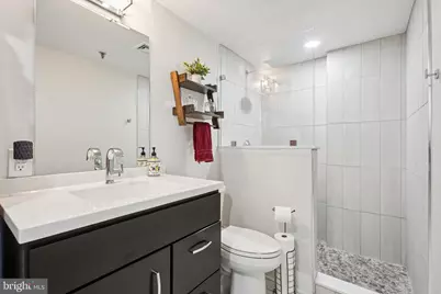 205 N 4th Street #C5, Philadelphia, PA 19106 - Photo 16