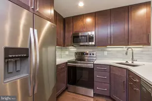 908 S 21st St, Philadelphia, PA 19146 - Photo 4